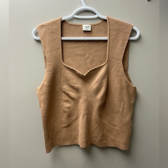 Abercrombie & Fitch Sweetheart Style Light Brown Top - Picture 1 of 4